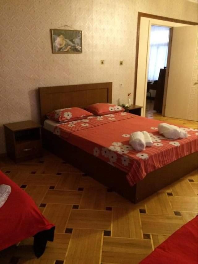 Guesthouse Raisa Kvareli Eksteriør bilde